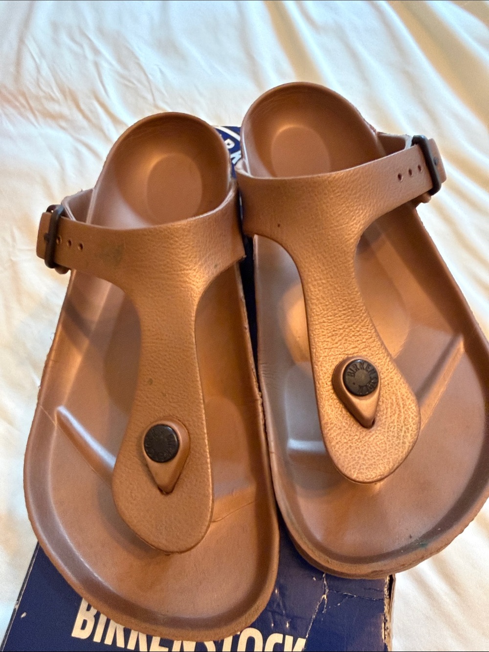 Birkenstock women’s Gizeh EVA Thong Sandals - Picture 3 of 4